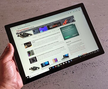 The Surface Pro offers a compelling audio and visual experience. (Image credit: Notebookcheck)