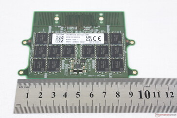 Front side of a 128 GB CAMM module