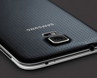Samsung Galaxy S5 back faux leather detailed