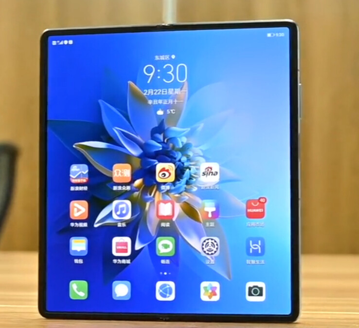 Will the Huawei Mate X3 look like this? (Source: The Factory Manager's Classmate via Weibo)