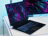 The Alienware x16 R1 with Core i9 and RTX 4080 is discounted by 43% (Image: Alex Wätzel)
