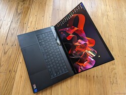 Razer Blade 16 (2023)