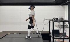 The robot takes information from the breathing patterns of the subject and infers the optimal way to enhance hip motion. (Source: Park et al)