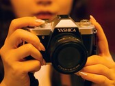 The Yashica FX-D wants to mix an analog camera feeling with digital comfort (Image source: Yashica)