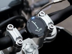 Beeline Moto II: Navigation system for motorcycles