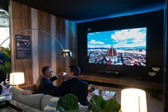 The Hisense ULED X TV has 8K resolution and 2,500 nits brightness. (Image source: Hisense)