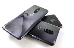 OnePlus smartphones in XXL comparison: OnePlus 7 Pro vs. OnePlus 7 vs. OnePlus 6T. Review devices provided by OnePlus Germany and Trading Shenzhen.