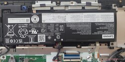 technology 38-Wh battery