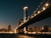 The bright night lights of Manhattan, New York (Image source: Alejandro Luengo/Unsplash)