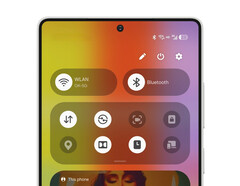 The Galaxy S25 Ultra is expected to be a tad smaller than this year's Galaxy S Ultra. (Image source: Ice Universe)