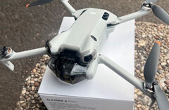 The DJI Mini 4 Pro has been discovered in the wild once again. (Image source: @quadro_news)