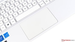 The keyboard of the Asus VivoBook E200HA