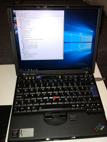 You could easily be forgiven for thinking that the X62 was an original IBM/Lenovo creation. (Source: Reddit user "nkwsky")
