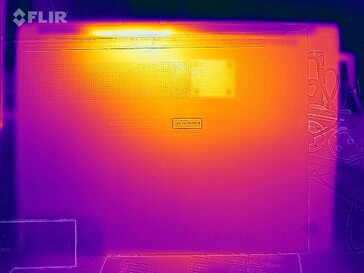 LG Ultra PC 16" with Ryzen 3 5300U - heat distribution during stress test (bottom)