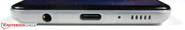 Bottom: 3.5-mm audio port, USB-C 2.0, microphone, speaker