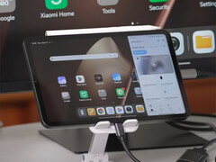 The Xiaomi Pad Mini connected to an external monitor via one of its USB 3.2 Type-C ports. (Image source: Xiaomi)