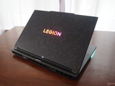 Extravagant, not only in terms of hardware: Lenovo Legion 9 18. (Image source: Notebookcheck)