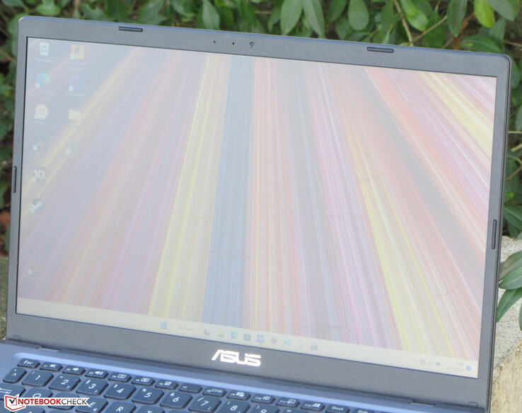 The Asus F415EA outdoors.