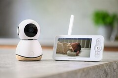 The Maxi-Cosi See Pro 360° Baby Monitor understands baby cries using AI technology. (Source: Maxi-Cosi)
