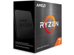 Opakowanie detaliczne procesora AMD Ryzen 7 5800X (Źródło: AMD)