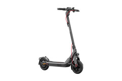 The Segway E3 Pro electric scooter offers 800 W peak power (Image source: Segway via PRNewswire)