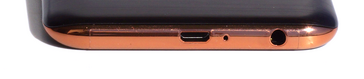 Bottom: USB port, 3.5-mm audio port