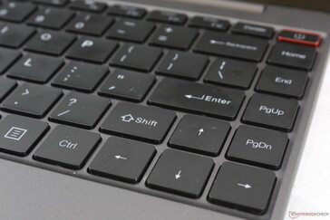 Full-size arrow keys. The Shift key, however, is very small