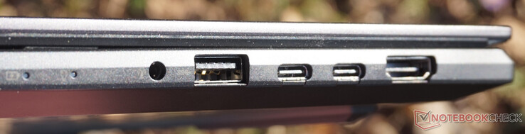 On the right: Combo audio jack, USB 3.0 (5 Gbit/s), 2x USB-C (10 Gbit/s, DisplayPort, Power Delivery), HDMI 2.1