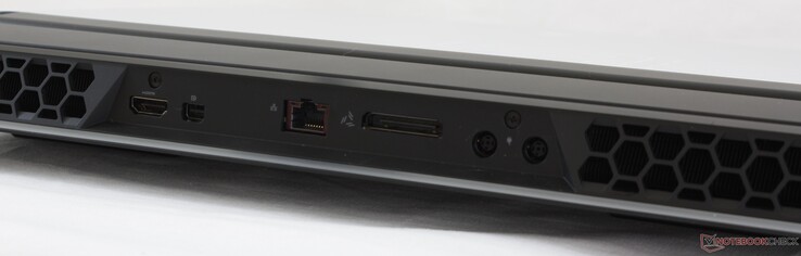 Rear: HDMI 2.0, mini-DisplayPort  1.4, 2.5 Gbps RJ-45, Graphics Amplifier, 2x AC adapter ports