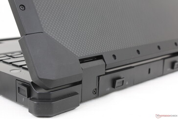 Corners of MIL-STD 810G chassis are protected with rubberized bumpers