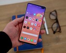 The Samsung Galaxy S10 phones will receive the update in January. (Source: Trusted Reviews)