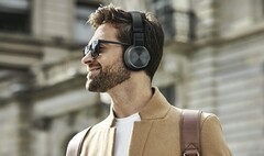 The new Yoga ANC Headphones will be available from October. (Image source: Lenovo)