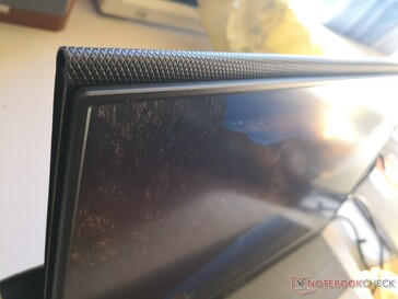 Because the plastic bezels are so narrow on three of the four sides, the monitor is fragile