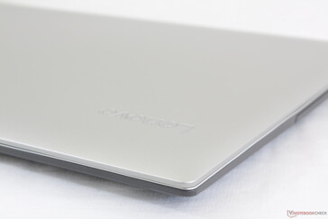 Plain chassis introduces nothing special to the IdeaPad 330 series