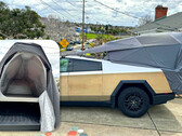 The Tesla Cybertruck's production Basecamp tent has almost nothing to do with the originally advertised version. (Image source: Cybertruck Owners' Club)
