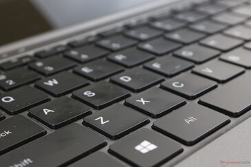 Key feedback is firm and comfortable to type on. Clatter is louder than on the XPS 13