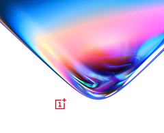 The display coming with the new OnePlus 7 Pro handhelds is rumored to integrate &quot;revolutionary&quot; features.  (Source: OnePlus)