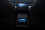 The main infotainment unit in the Cybertruck is a monstrous 18.5-inch landscape display. (Image source: Tesla)