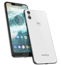 The Motorola One ships with stock Android 8.1 Oreo onboard. (Source: Motorola)