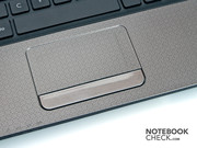 The touchpad is multi-touch capable and was convincing.