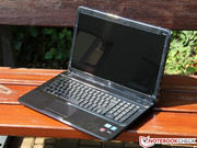 All versions use the identical 17-inch chassis, ... All versions use the identical 17-inch chassis, ...