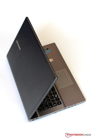 but case stability suffers a bit due to that. but case stability suffers a bit due to that.