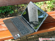 The display is also highly reflective. The display is also highly reflective.