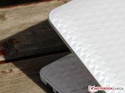 are adorned with a honeycomb pattern. are adorned with a honeycomb pattern.