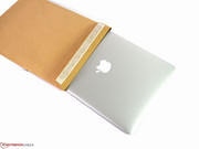 The B4 envelope is often associated with this slim Apple notebook.
