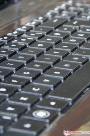 keys with good resistance and feedback, ... keys with good resistance and feedback, ...