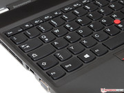 The keyboard convinces with its long drop and clear pressure point;...