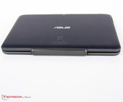 Asus improves many things that we criticized in the TF103C with its Transformer Pad TF303CL.