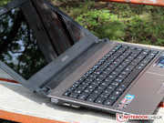 heating up the notebook noticeably under load. heating up the notebook noticeably under load.