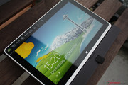 It is even possible to work on the bright screen outdoors as long as you avoid direct sunlight.